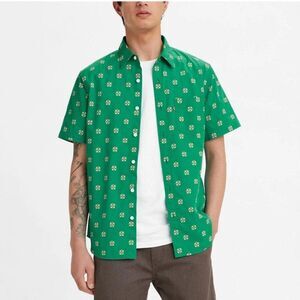 Levi's Men's Classic 1 Pocket Regular Fit Short Sleeve Shirt